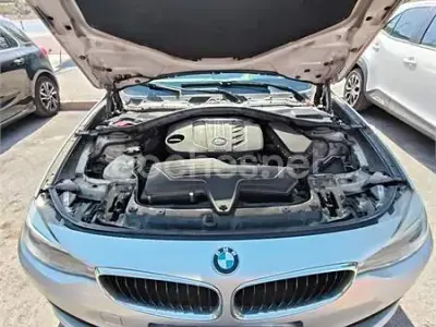 Usado BMW 318 143 CV (105 kW) 2014 Gris / plata Berlina