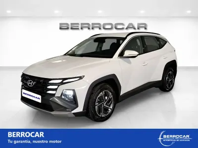 Usado Hyundai Tucson 136 CV (100 kW) 2025 Blanco SUV