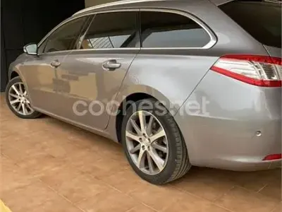 Usado Peugeot 508 SW GT-line 150 CV (110 kW) 2017 Gris / plata Familiar
