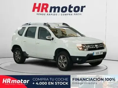 Käytetty Dacia Duster Lauréate 125 HP (91 kW) 2016 Valkoinen Katumaasturi
