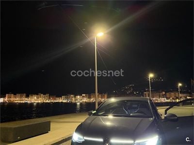 Usado VW Golf VII R-line 150 CV (110 kW) 2020 Gris / plata Berlina