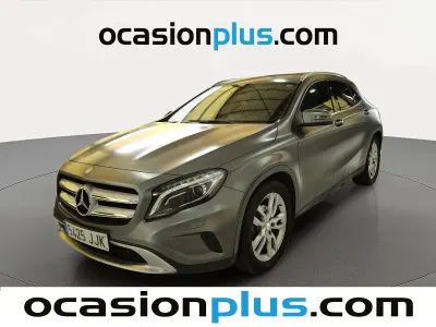 Usado Mercedes GLA200 Style 136 CV (100 kW) 2015 Gris SUV