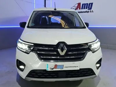 Usado Renault Kangoo Edition One 94 CV (69 kW) 2021 Blanco Monovolumen