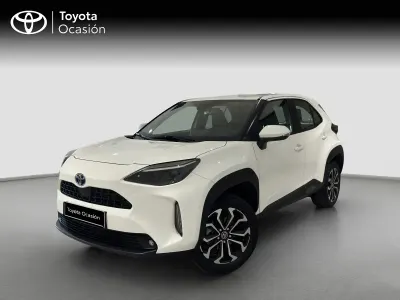 Usado Toyota Yaris Cross Active 116 CV (85 kW) 2022 Blanco SUV