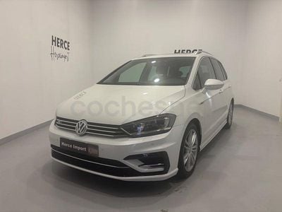 Usado VW Golf Sportsvan Sportline 150 CV (110 kW) 2018 Blanco Monovolumen