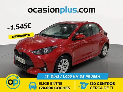 Usado Toyota Yaris Edition 125 CV (91 kW) 2024 Rojo Utilitario