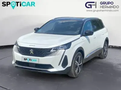 Usado Peugeot 5008 GT 130 CV (95 kW) 2022 Blanco SUV