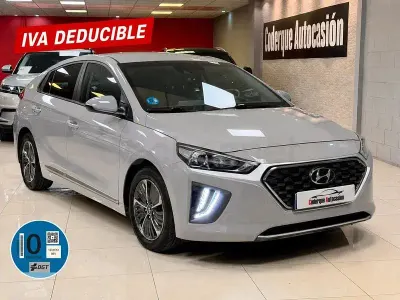 Usado Hyundai Ioniq 141 CV (103 kW) 2022 Gris / plata Utilitario