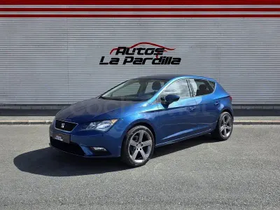 Usado Seat Leon I-Tech 105 CV (77 kW) 2014 Azul Berlina