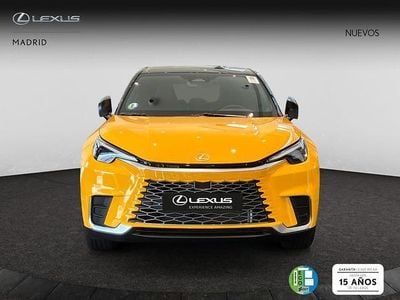Nuevo Lexus LBX 136 CV (100 kW) 2026 Amarillo SUV