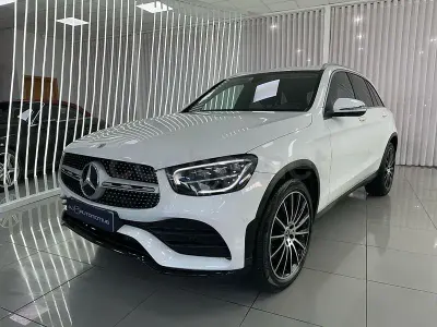 Usado Mercedes GLC220 194 CV (142 kW) 2022 Blanco SUV
