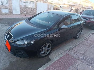 Usado Seat Leon FR 170 CV (125 kW) 2007 Negro Berlina