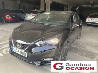 Usado Nissan Micra Acenta 92 CV (67 kW) 2022 Negro Utilitario