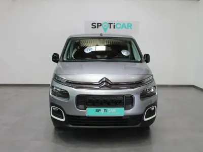 Usado Citroën Berlingo Feel 102 CV (75 kW) 2023 Gris Monovolumen