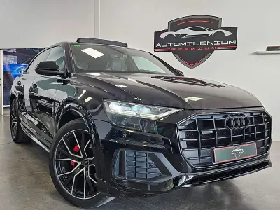 Usado Audi Q8 S-Line 286 CV (210 kW) 2020 Negro SUV