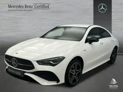 Usado Mercedes CLA250e AMG line 218 CV (160 kW) 2025 Blanco polar Coupe