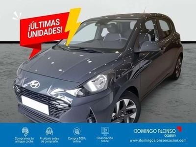 Usado Hyundai i10 79 CV (58 kW) 2025 Gris Utilitario