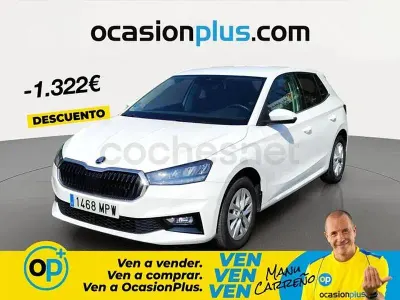 Usado Skoda Fabia Selection 95 CV (69 kW) 2024 Blanco Utilitario