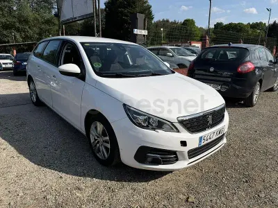 Używany Peugeot 308 SW Allure 130 KM (95 kW) 2018 Biały Kombi