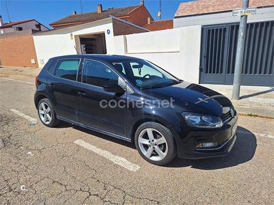 Usado VW Polo Sportline 90 CV (66 kW) 2017 Negro Berlina