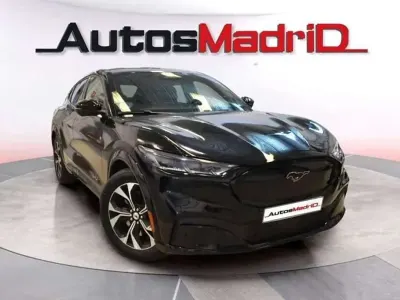 Usado Ford Mustang Mach-E Premium 216 kW (294 CV) 2023 Negro SUV