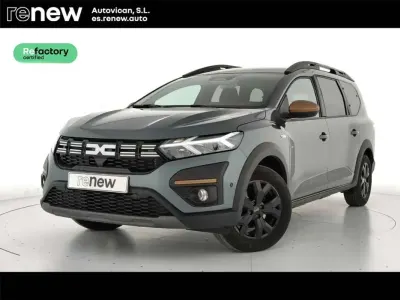 Usado Dacia Jogger Extreme 140 CV (102 kW) 2025 Verde Monovolumen