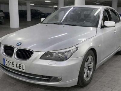 Usado BMW 520 177 CV (130 kW) 2008 Gris Berlina