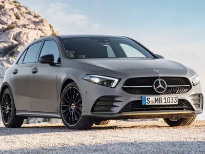 Usado Mercedes A45 AMG AMG 381 CV (280 kW) 2017 Negro Utilitario