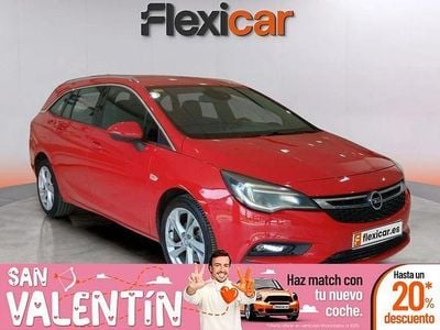 Usado Opel Astra Business 110 CV (80 kW) 2016 Rojo Familiar