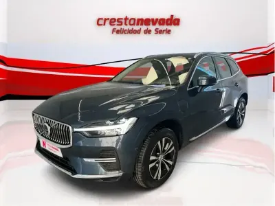 Käytetty Volvo XC60 Core 350 HP (257 kW) 2023 Katumaasturi