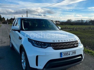 Land Rover Discovery 5