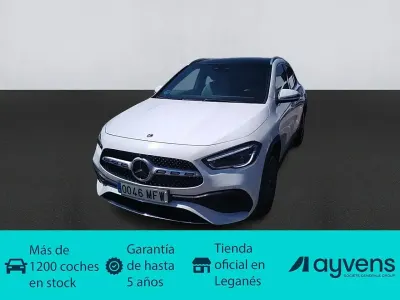 Usado Mercedes GLA200 150 CV (110 kW) 2023 Blanco SUV