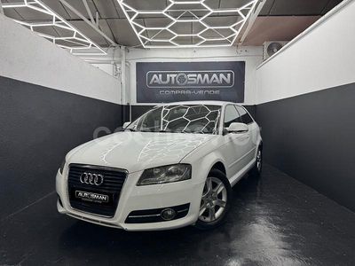Blanco Usado 2011 Audi A3 Attraction Berlina | 7390 € (Precio justo)
