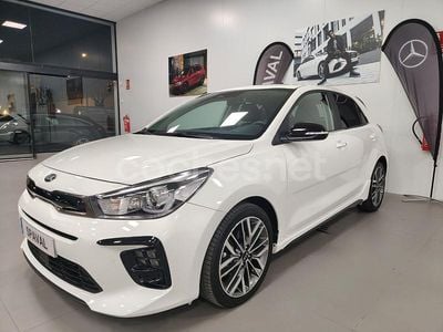 Blanco Usado 2021 Kia Rio GT-Line Berlina | 17.490 € (Un poco caro)