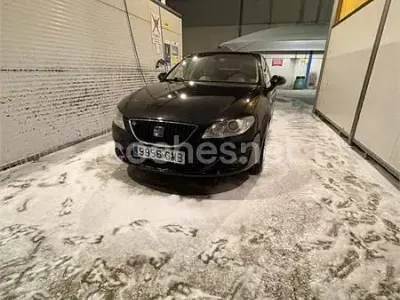 Usado Seat Exeo Sport 143 CV (105 kW) 2009 Negro Berlina