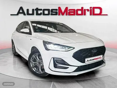 Usado Ford Focus ST-Line 125 CV (91 kW) 2022 Blanco Berlina
