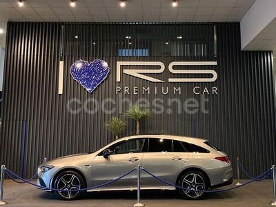 Gris / plata Usado 2020 Mercedes CLA250e Shooting Brake Familiar | 35.990 € (Caro)