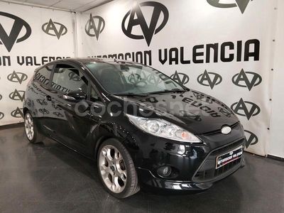 Negro Usado 2010 Ford Fiesta Berlina | 4999 € (Precio justo)