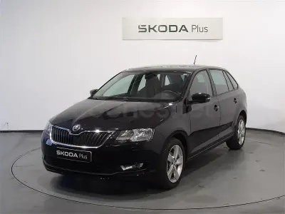 Usado Skoda Rapid Ambition 95 CV (69 kW) 2018 Negro Utilitario