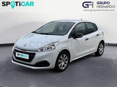 Usado Peugeot 208 Active 75 CV (55 kW) 2018 Blanco Utilitario