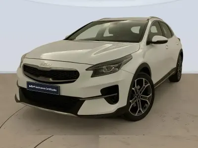 Usado Kia XCeed 120 CV (88 kW) 2022 Blanco SUV