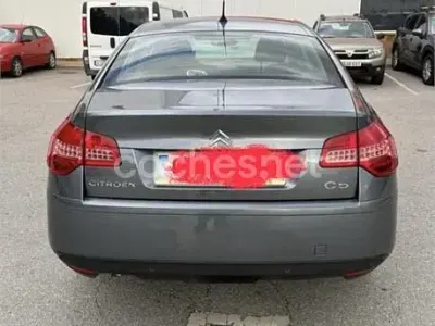 Usado Citroën C5 125 CV (91 kW) 2008 Azul Berlina