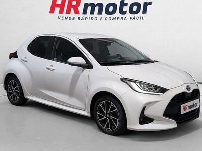 Usado Toyota Yaris Hybrid Active 92 CV (67 kW) 2023