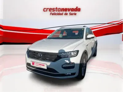 Usado VW T-Roc Advance 110 CV (80 kW) 2022 Blanco SUV