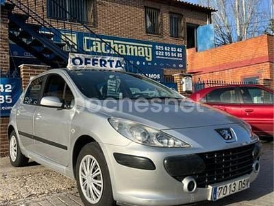 Usado Peugeot 307 110 CV (80 kW) 2005 Gris / plata Berlina