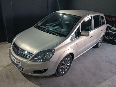 Usado Opel Zafira 110 CV (80 kW) 2010 Beige Monovolumen