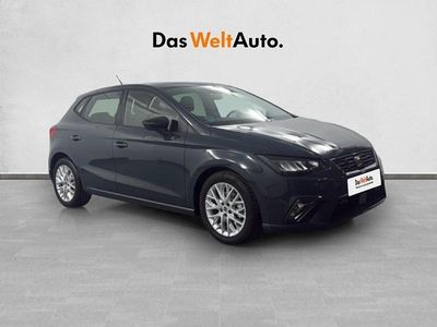 Usado Seat Ibiza FR 116 CV (85 kW) 2025 Azul Utilitario