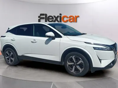 Usado Nissan Qashqai Acenta 158 CV (116 kW) 2023 Blanco SUV