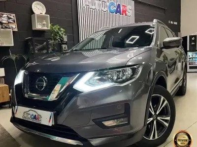 Usado Nissan X-Trail 150 CV (110 kW) 2020 Gris SUV