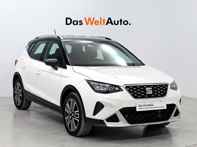 Usado Seat Arona Xperience 110 CV (80 kW) 2022 Blanco SUV